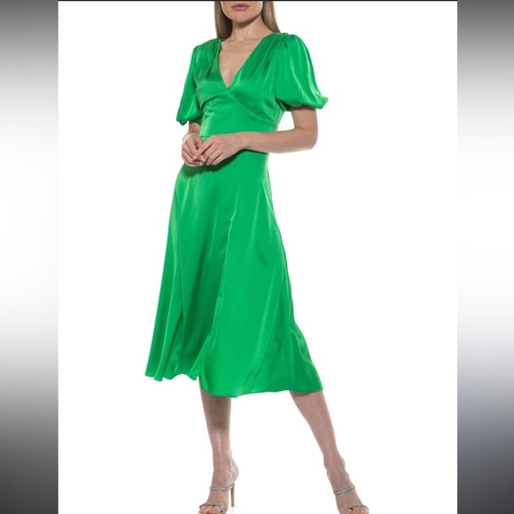 Alexia Admor Green Midi Dress Size 6 Puff Sleeve excellent condition - Picture 1 of 4
